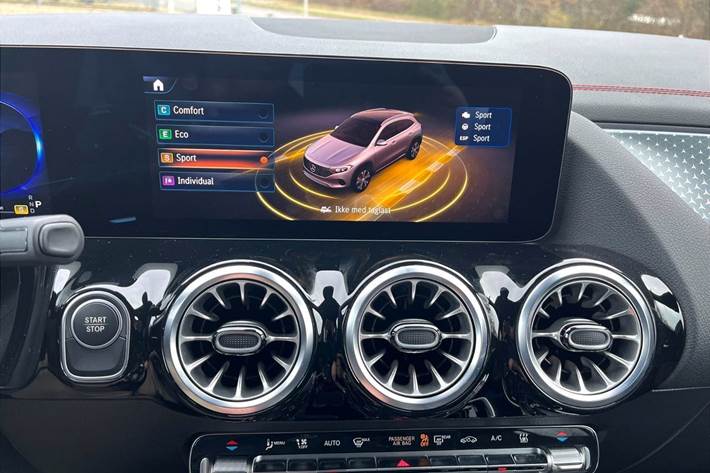 Grå Mercedes EQA 250+ fra 2024