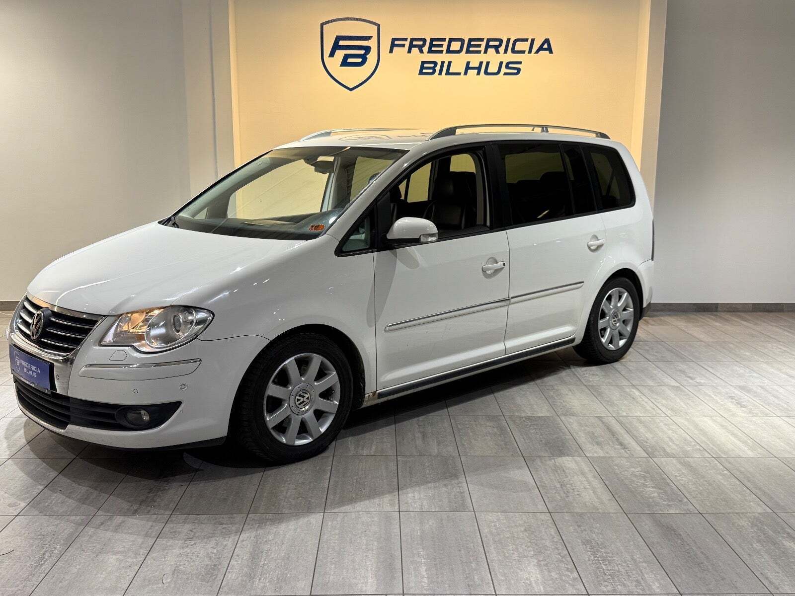 VW Touran 2,0 TDi 170 Highline DSG 7prs