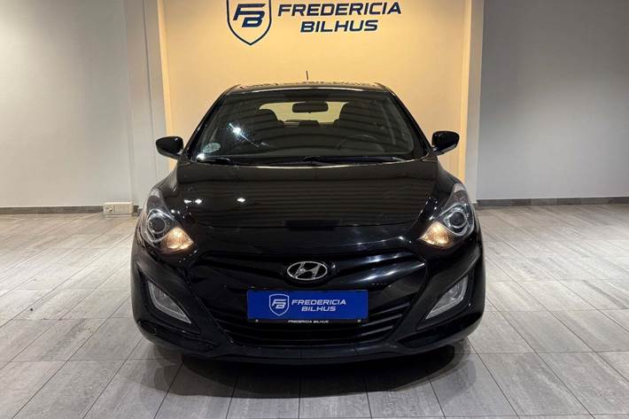 Sort Hyundai i30 fra 2012
