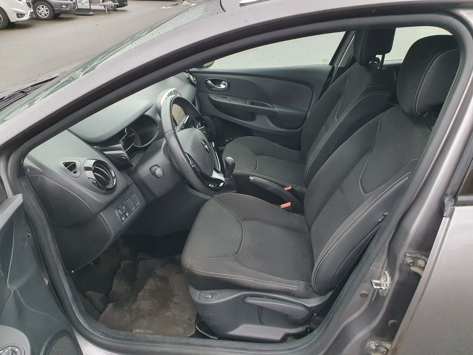 Renault Clio IV 1,5 dCi 75 Authentique Sport Tourer