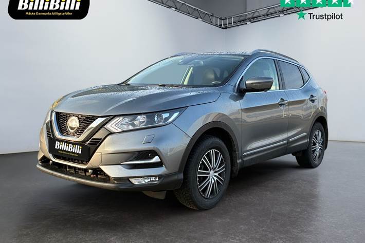 Grå Nissan Qashqai fra 2019 set udefra