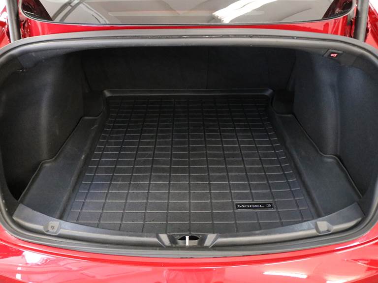 Tesla Model 3 Long Range Dual Motor 4-dr