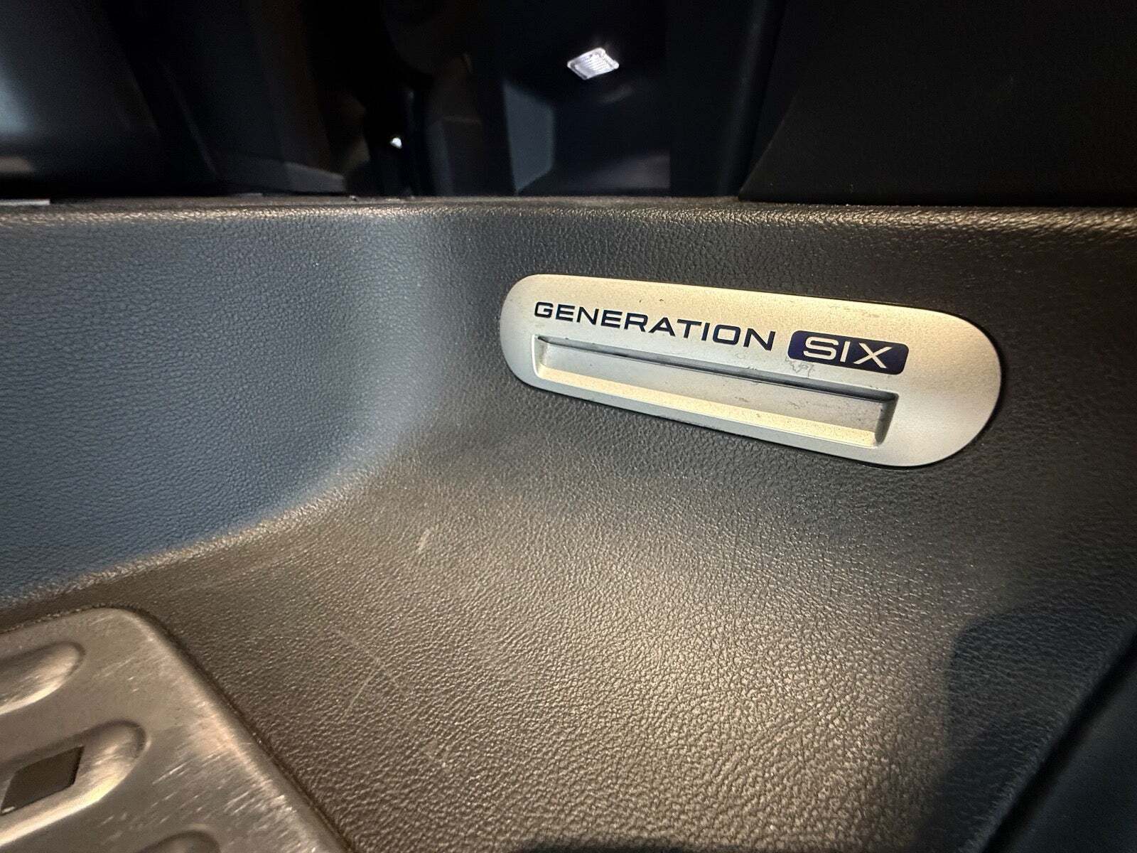 Sort VW Multivan fra 2017