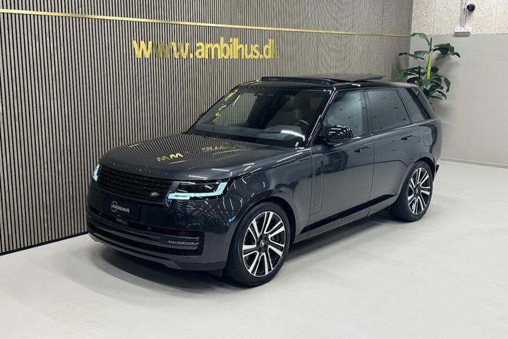 Grå Land Rover Range Rover fra 2024
