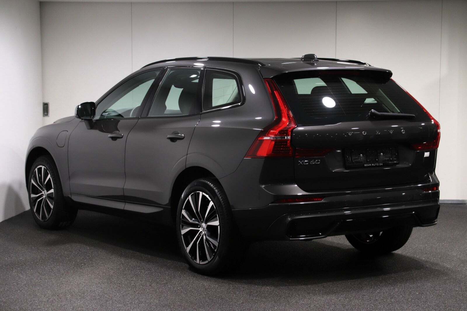 Volvo XC60 2,0 T6 ReCharge Plus Dark aut. AWD