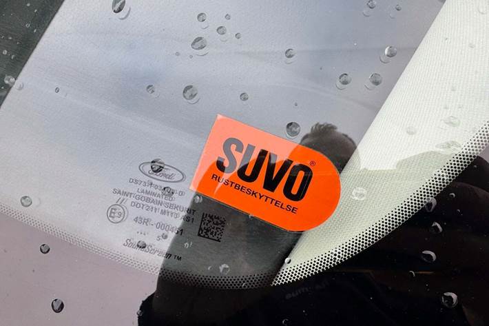 Beige Ford Mondeo fra 2015