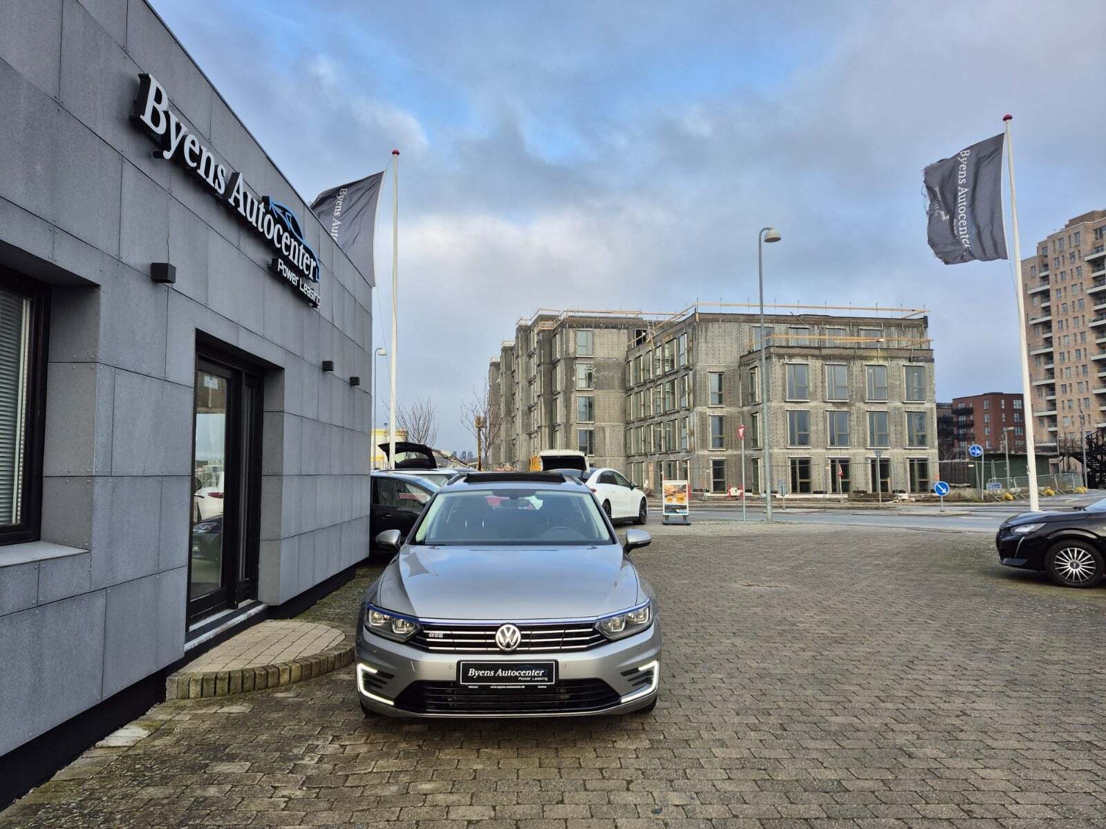 Sort VW Passat fra 2017