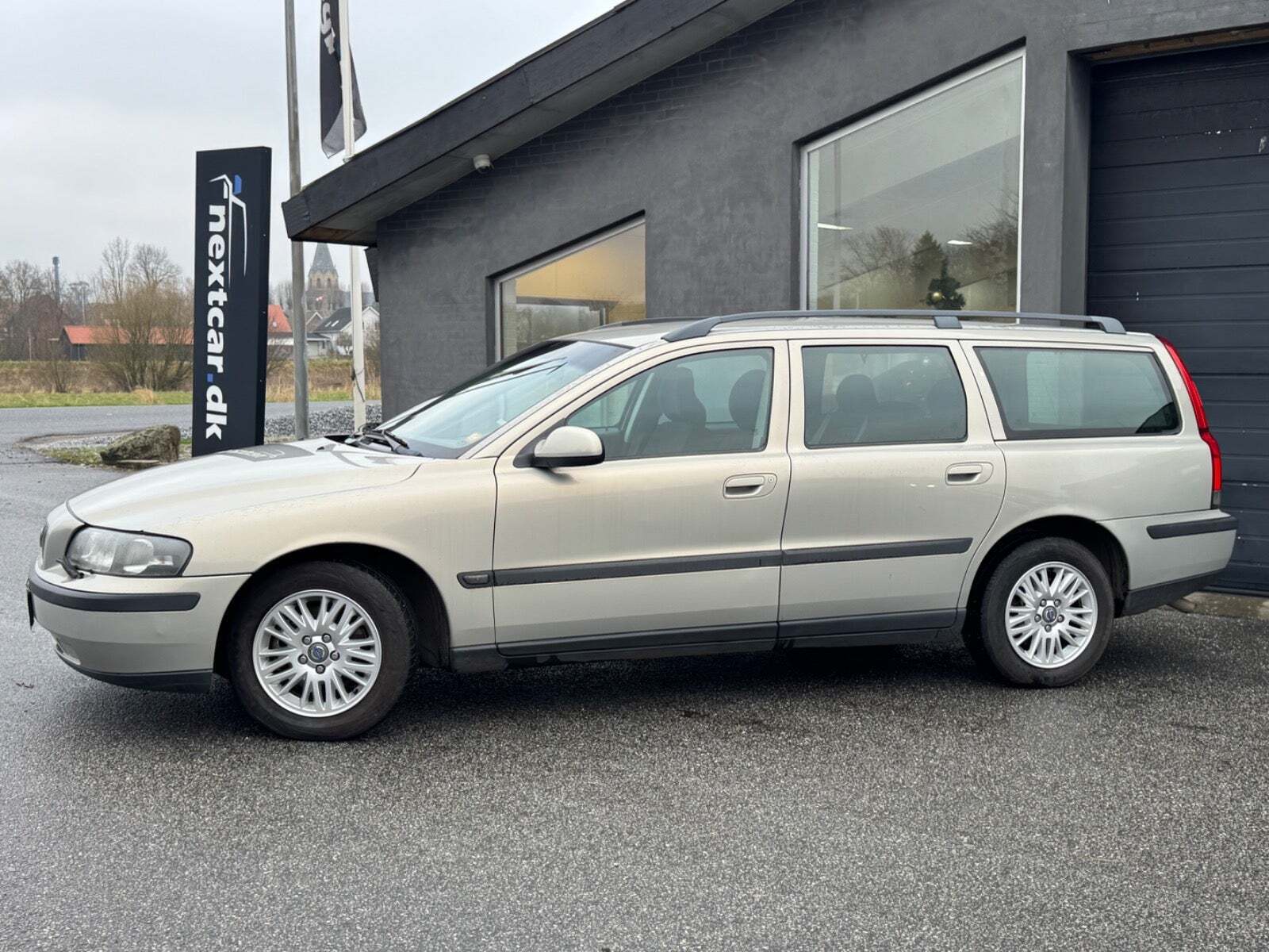 Volvo V70 2,4