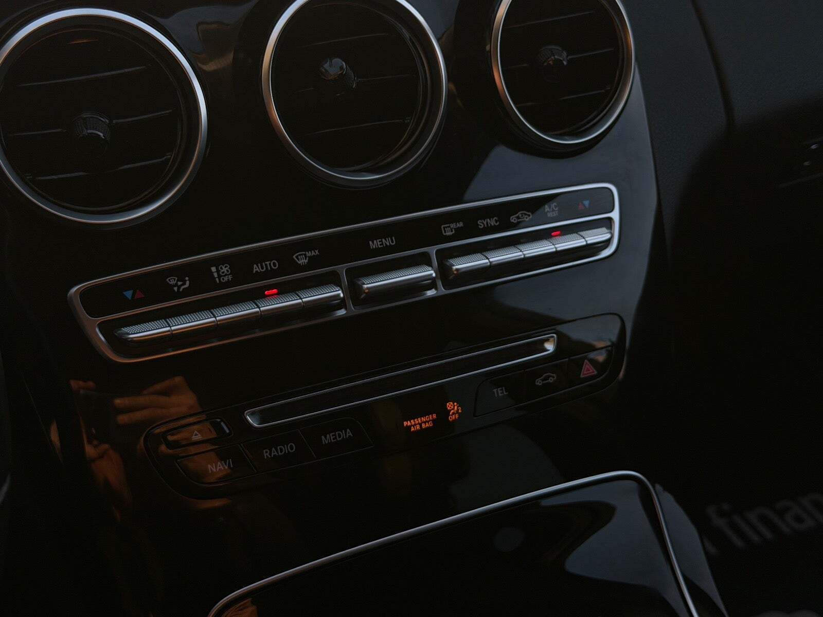 Sølv Mercedes C220 d fra 2017