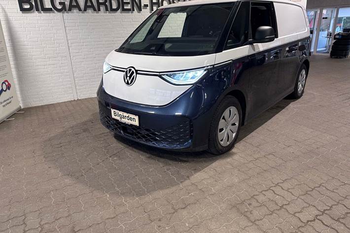 Blå VW ID.Buzz fra 2023 set udefra