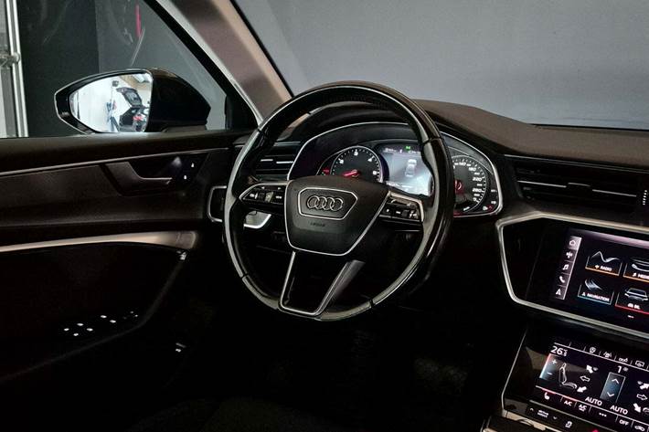 Sort Audi A6 fra 2019