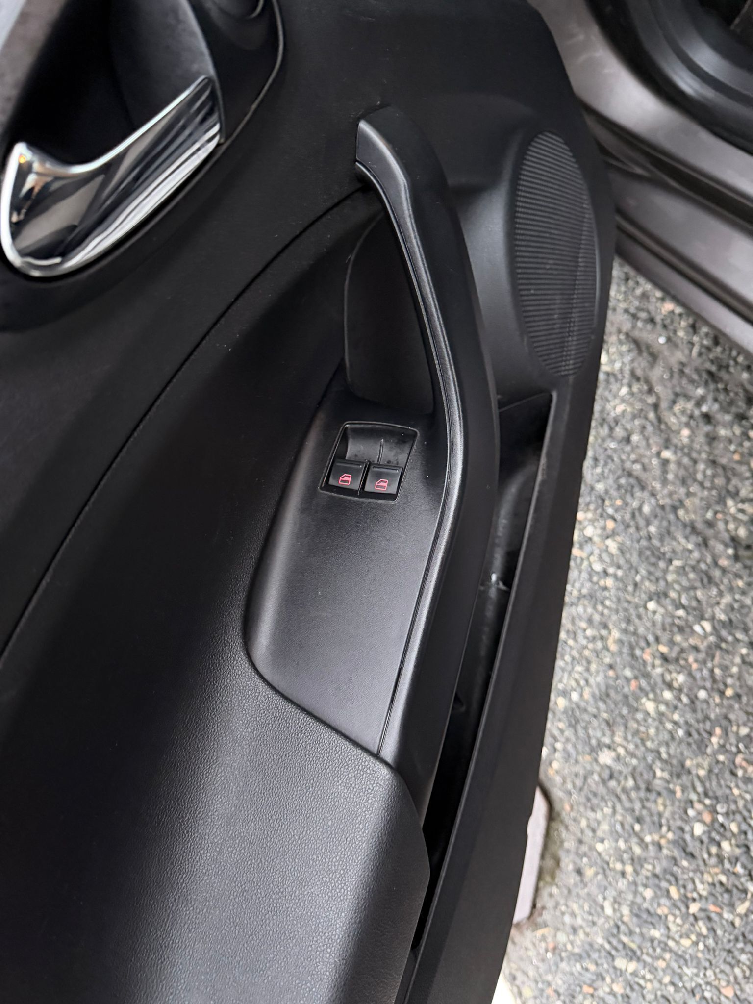 Grå Seat Ibiza fra 2016