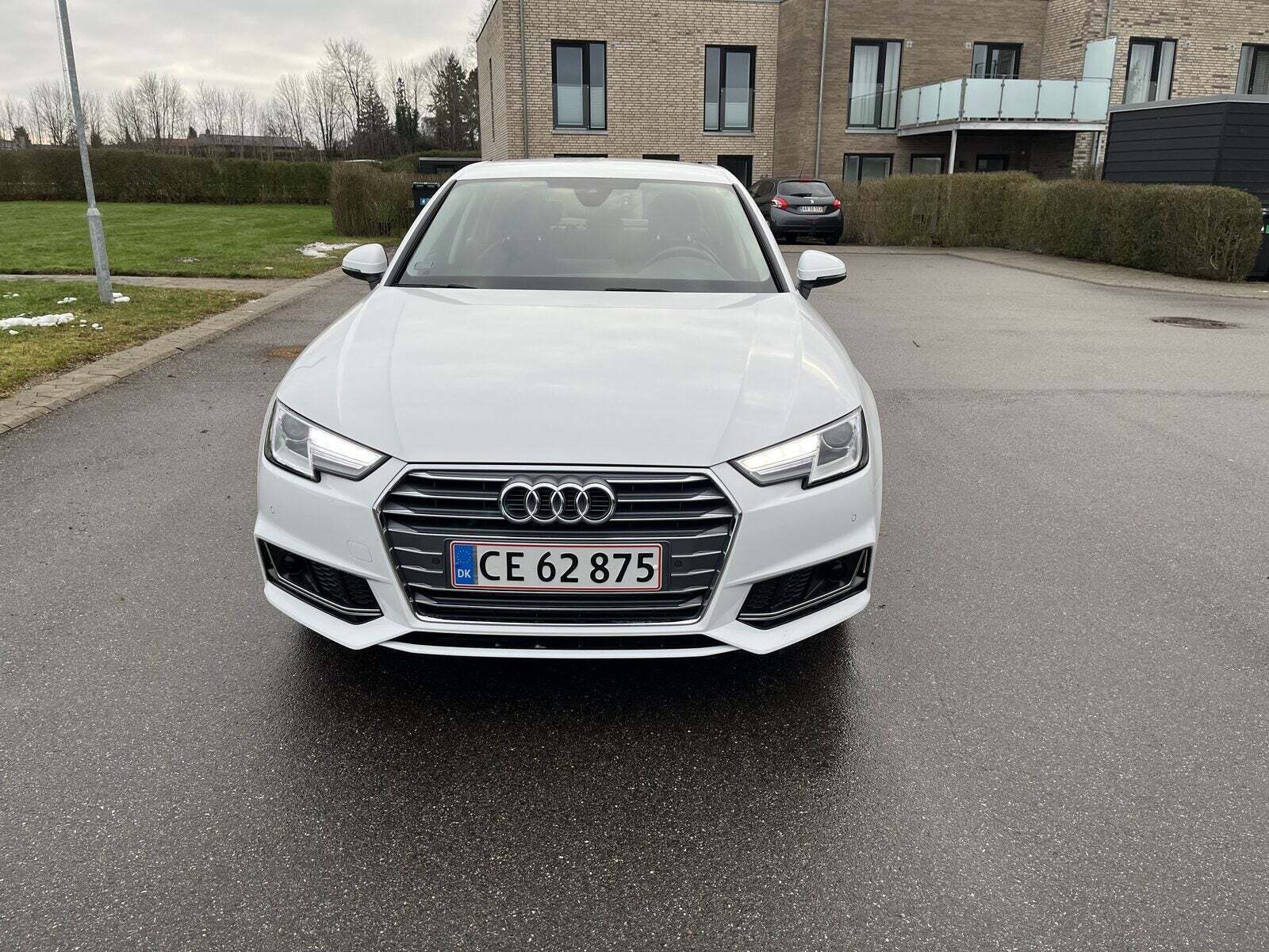 Audi A4 40 TFSi Sport S-tr.