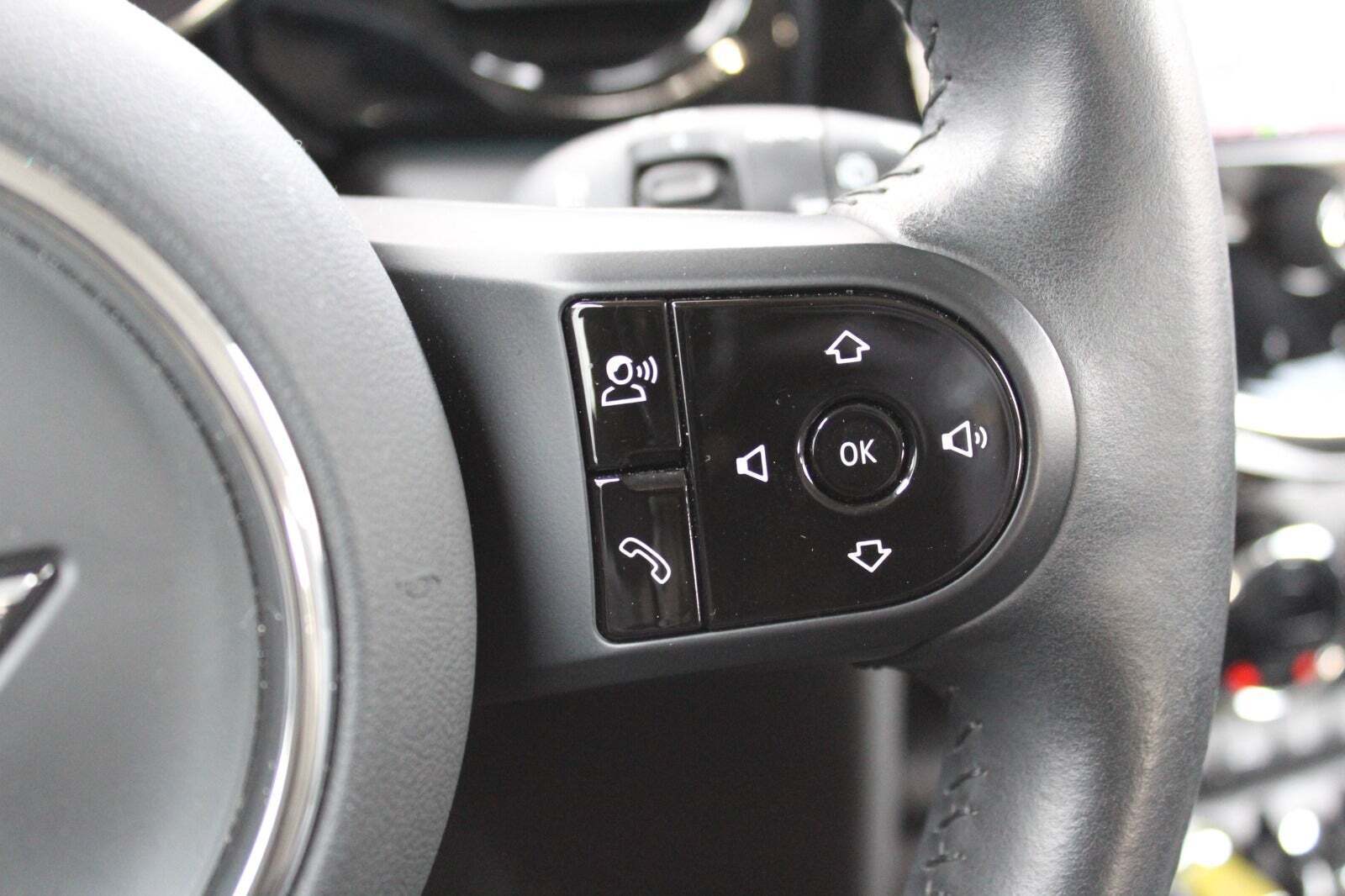 Grøn Mini Cooper SE fra 2023