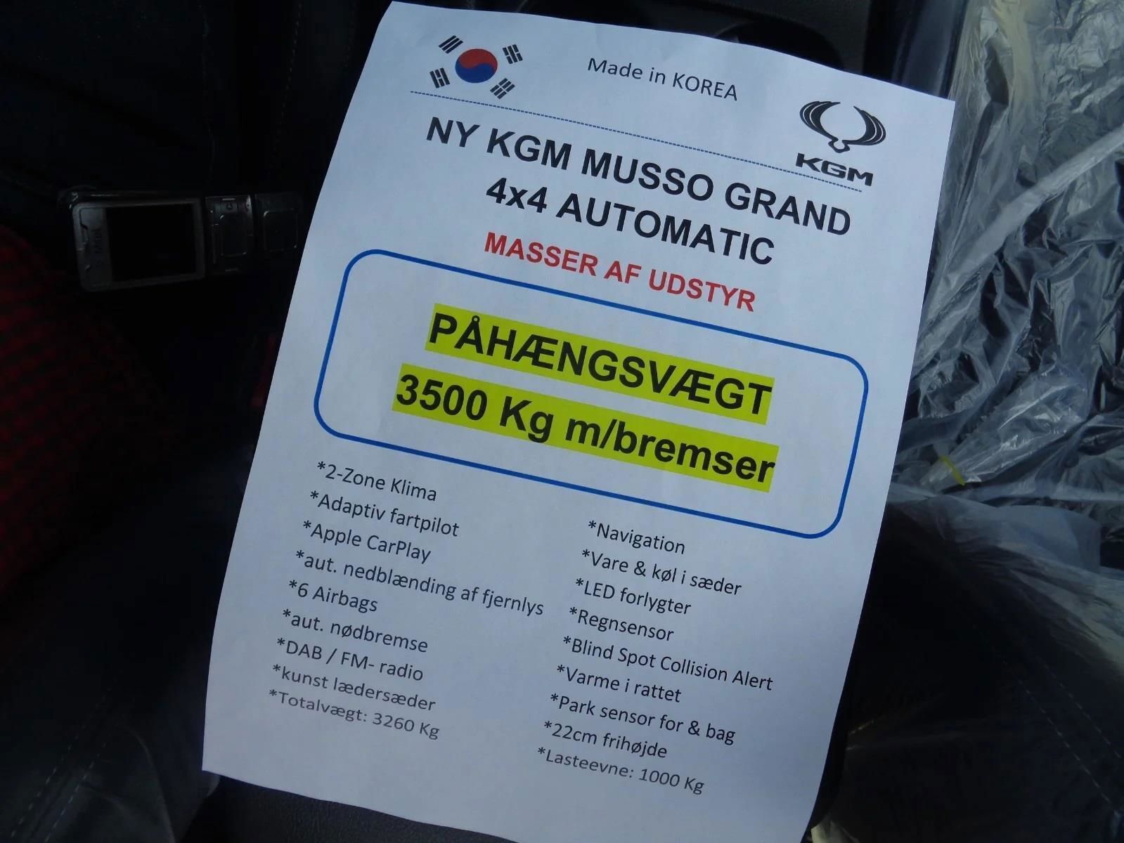 Grå KGM Musso Grand fra 2025