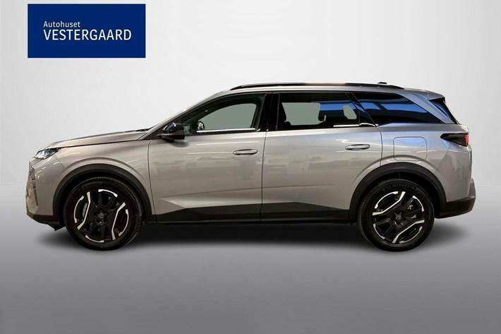 Grå Peugeot e-5008 fra 2025