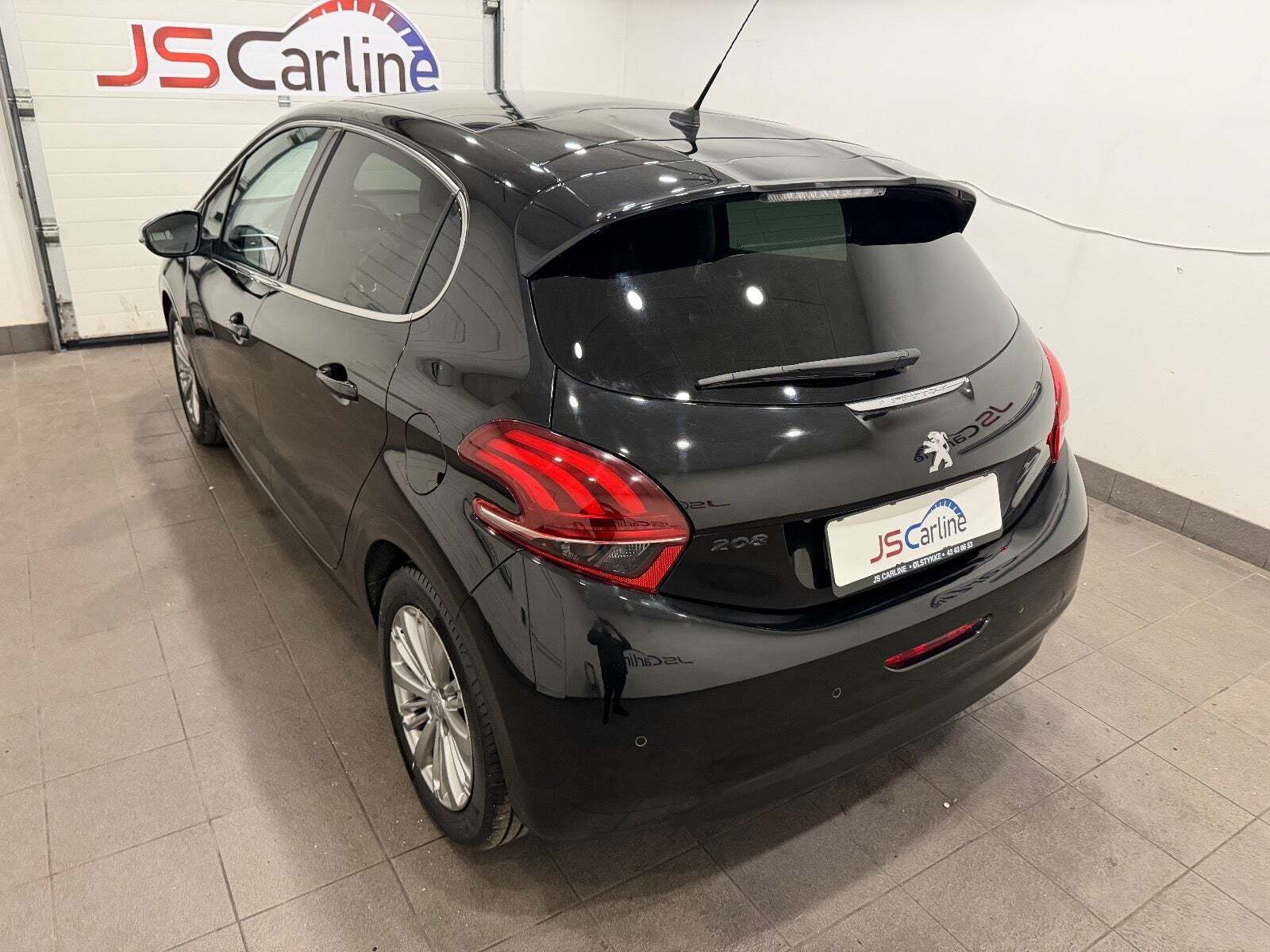 undefined Peugeot 208 fra 2017
