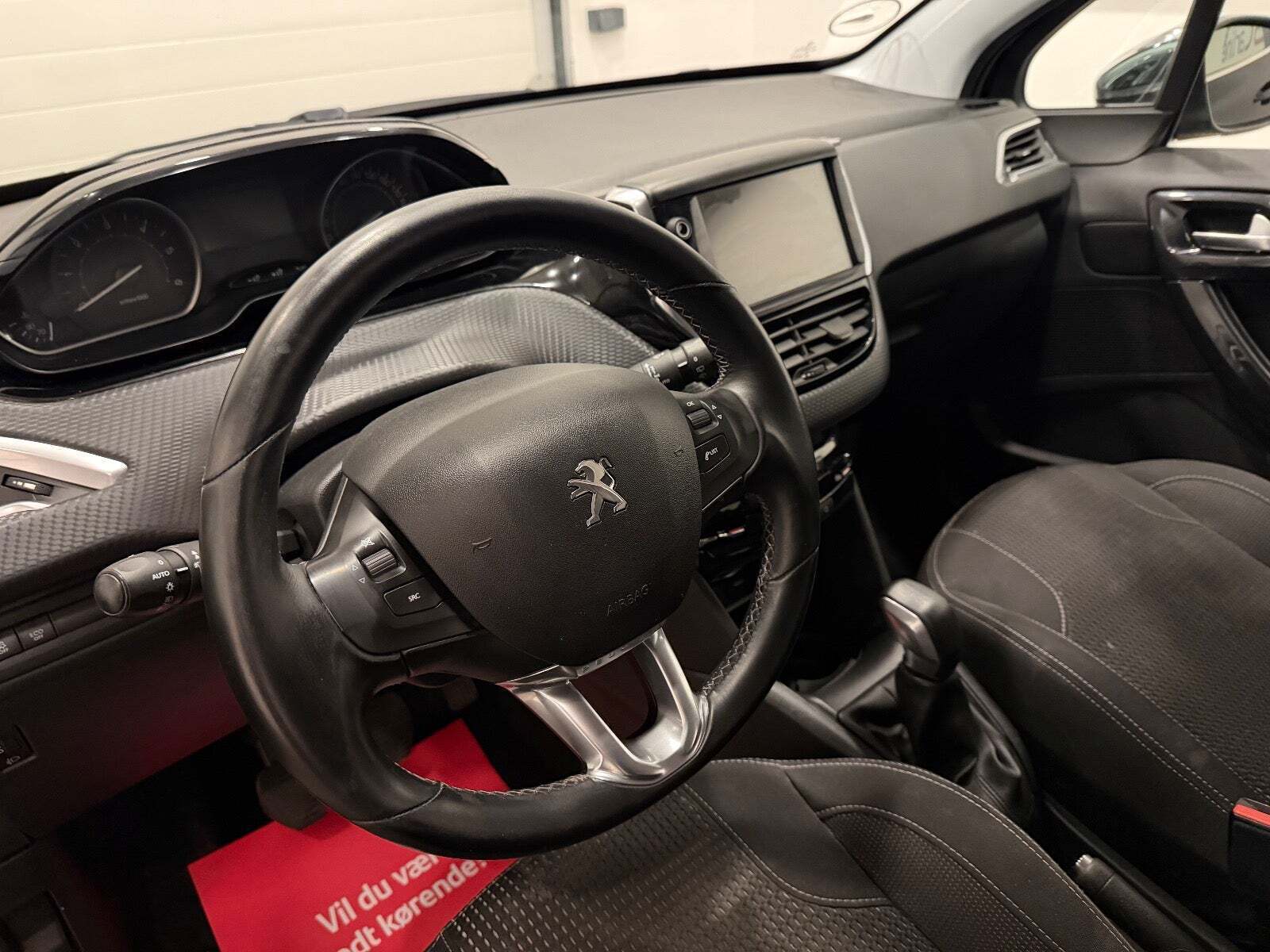 undefined Peugeot 208 fra 2017