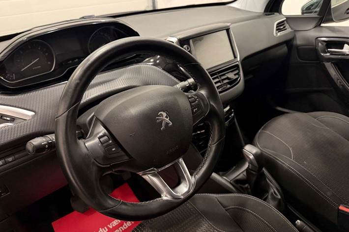 undefined Peugeot 208 fra 2017