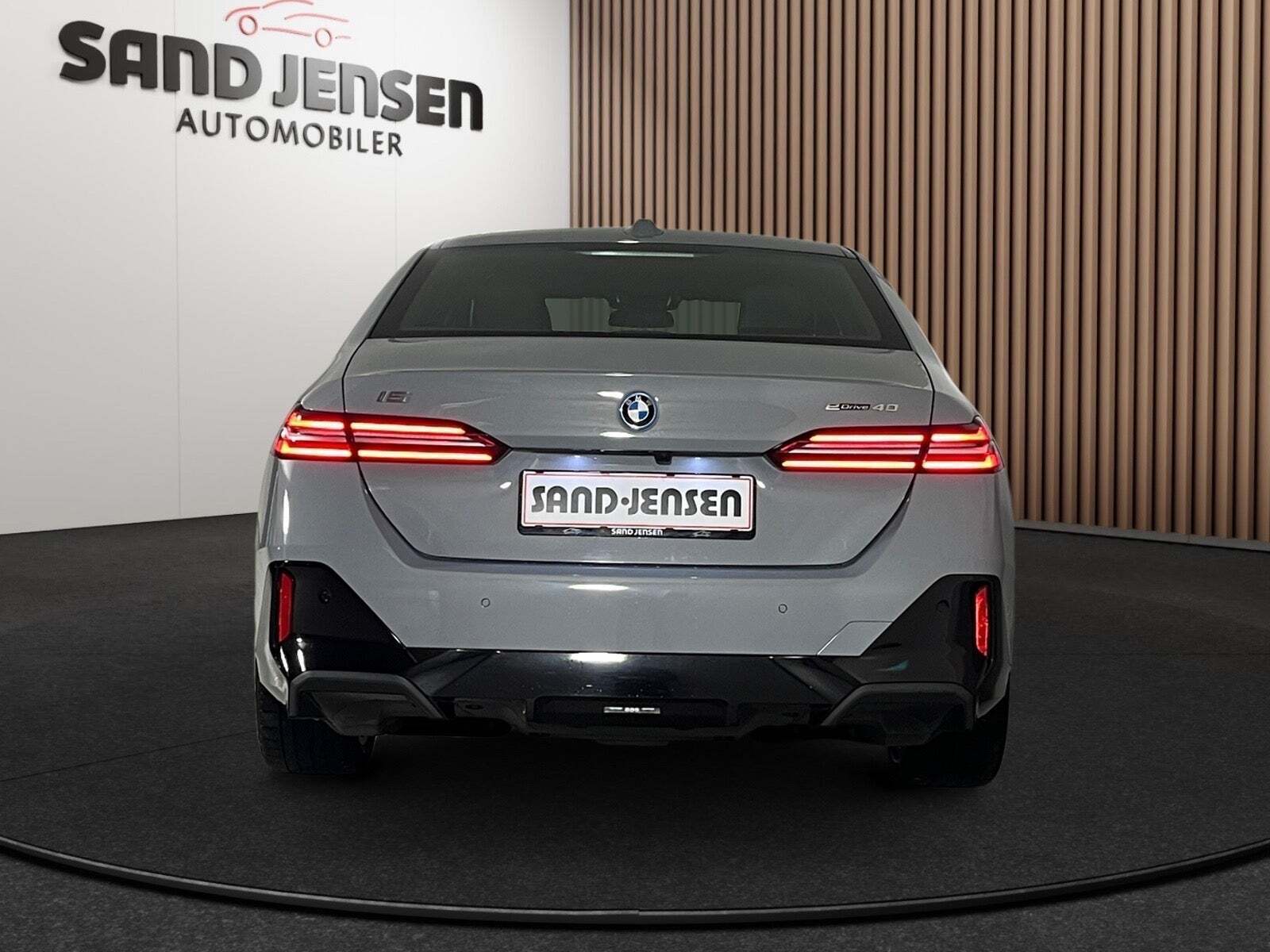 BMW i5 eDrive40 M-Sport