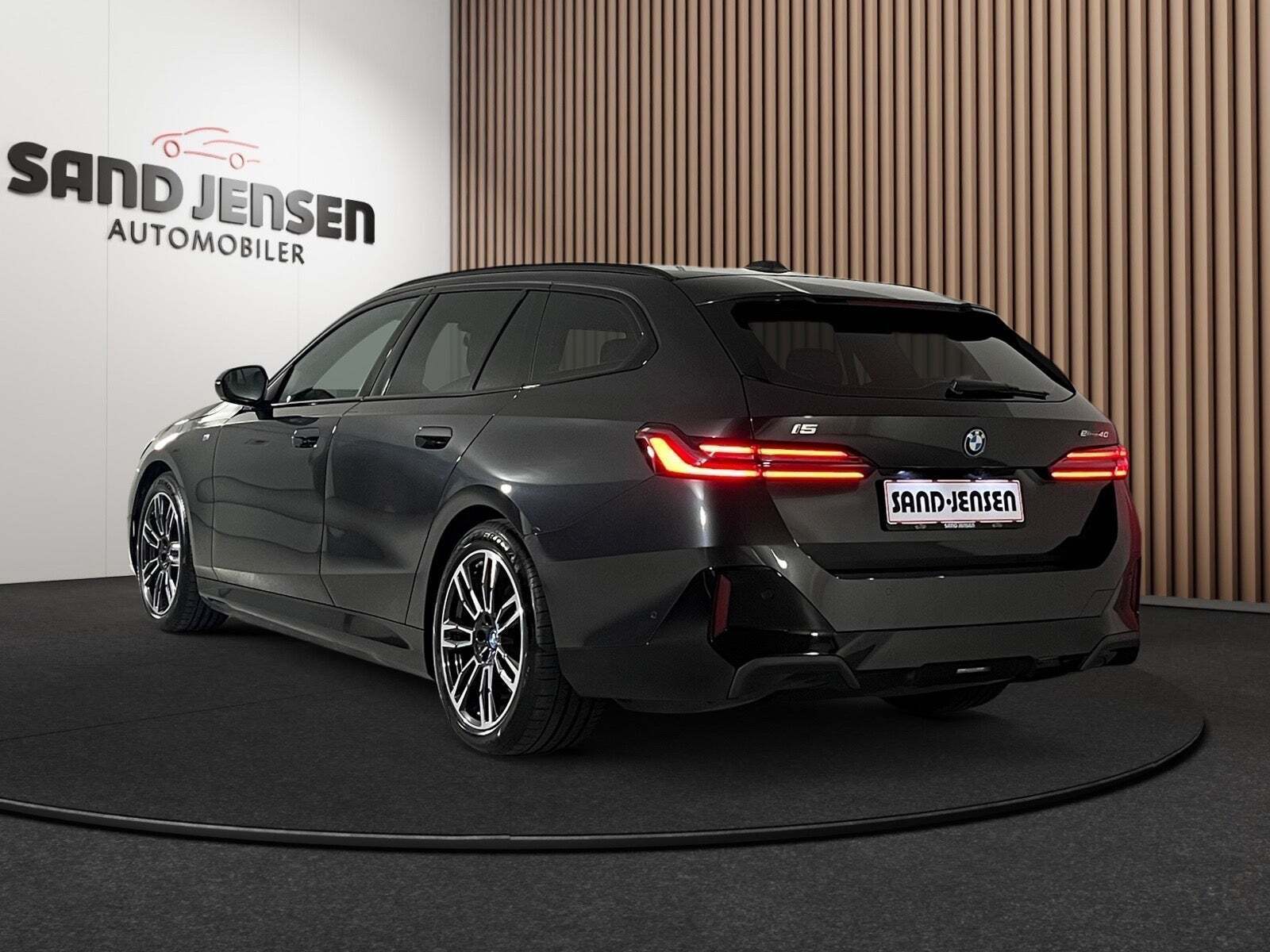 BMW i5 eDrive40 Touring M-Sport Pro