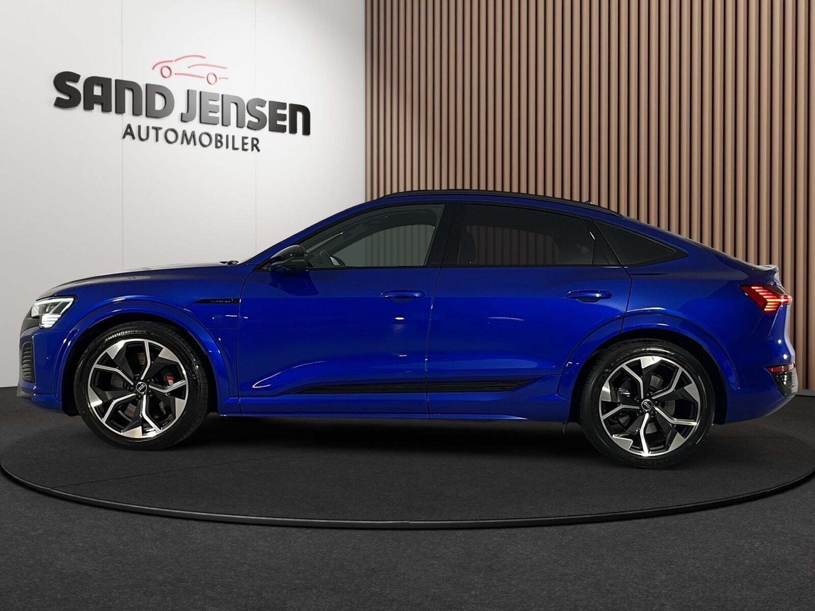 Audi SQ8 e-tron Sportback quattro