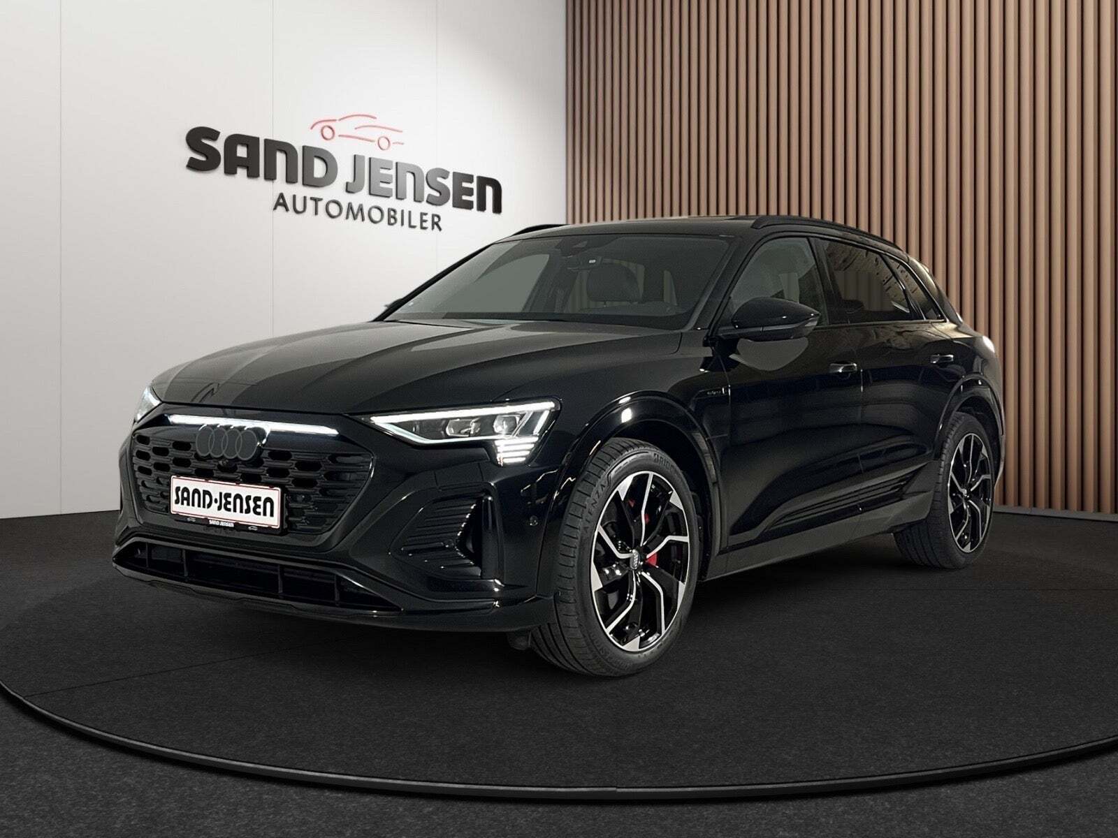 Audi Q8 e-tron 50 S-line quattro