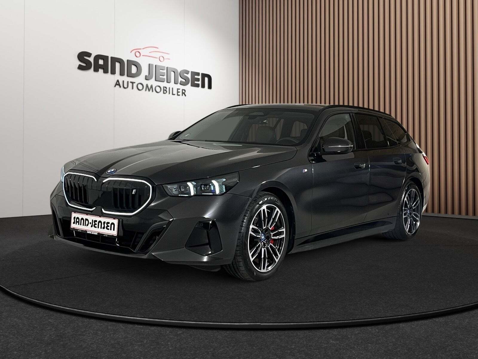 BMW i5 eDrive40 Touring M-Sport Pro Van