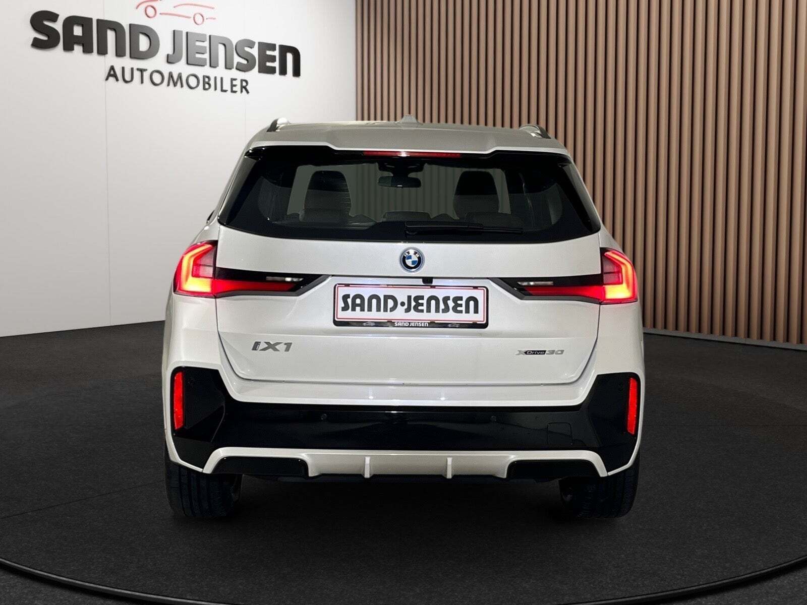 BMW iX1 xDrive30 M-Sport