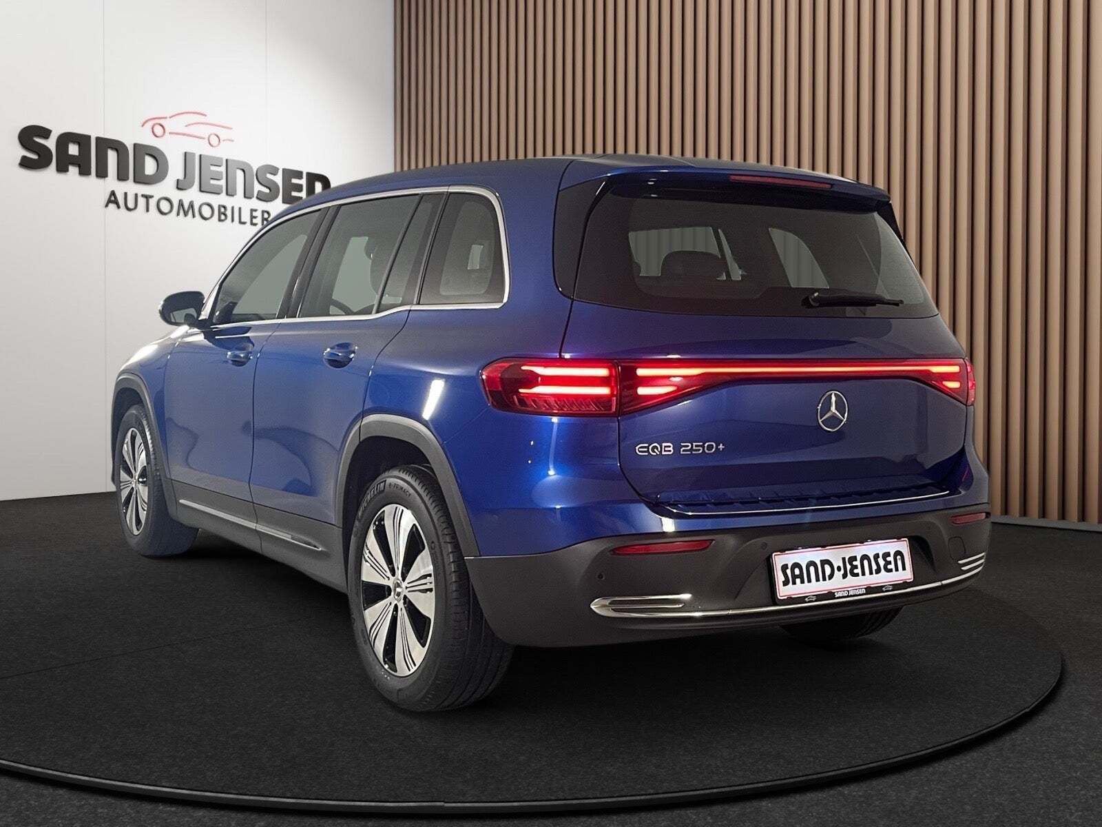 Mercedes EQB250+ Progressive