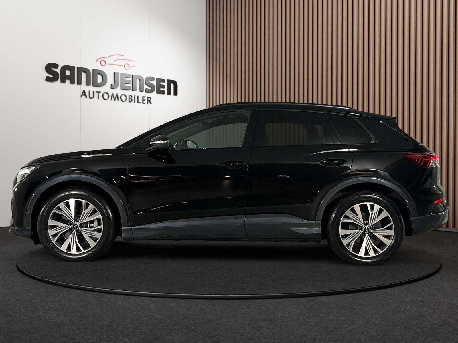 Audi Q4 e-tron 50 Attitude quattro Van