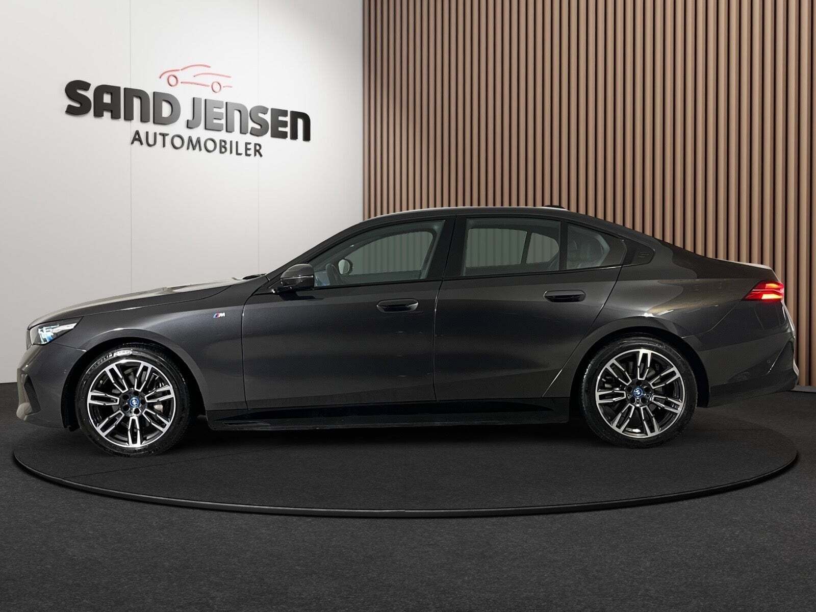 BMW i5 eDrive40 M-Sport