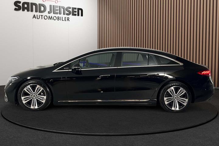 Sort Mercedes EQS450+ fra 2025