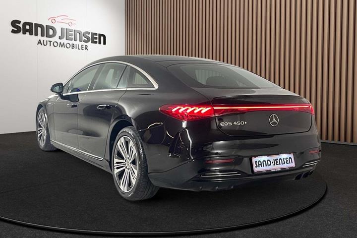 Sort Mercedes EQS450+ fra 2025