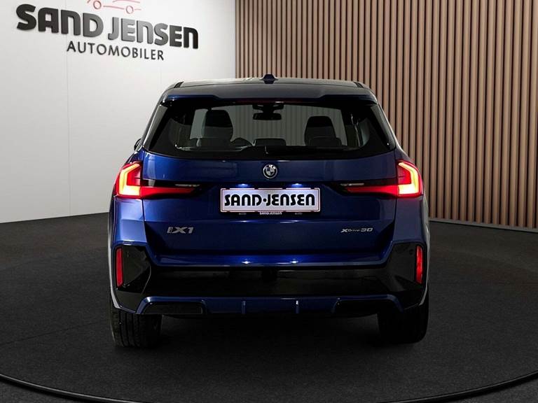 BMW iX1 xDrive30 M-Sport
