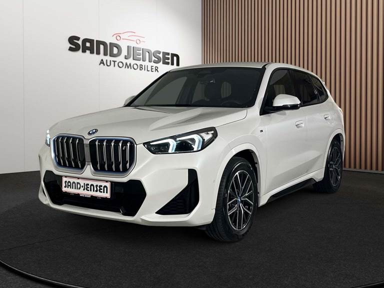 BMW iX1 xDrive30 M-Sport