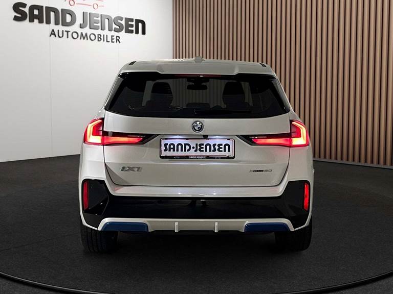 BMW iX1 xDrive30 M-Sport