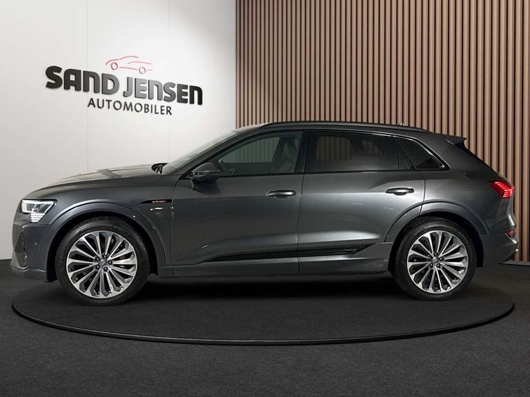 Audi e-tron 55 S-line quattro Van