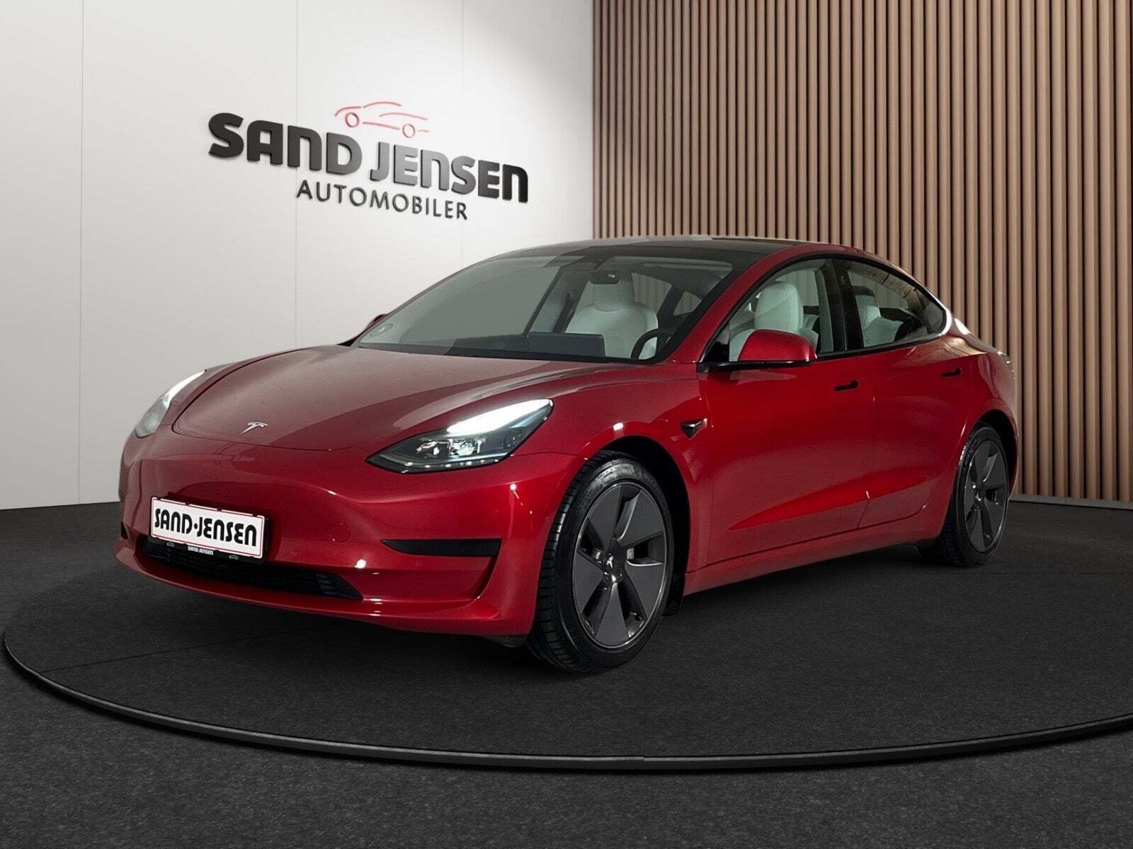 Tesla Model 3 Standard Range+ RWD