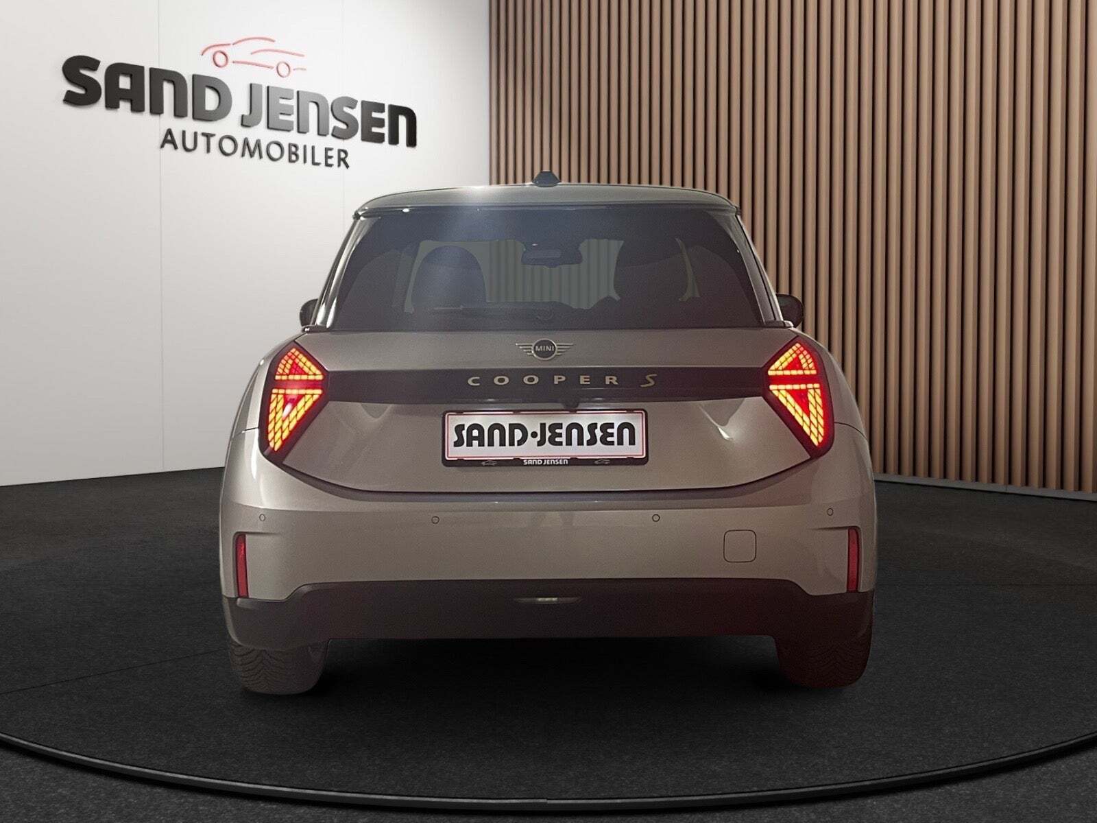 Mini Cooper SE Classic Trim M