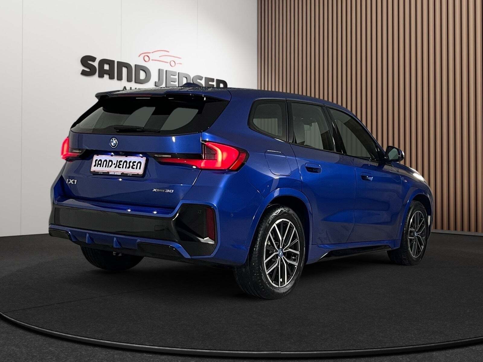 BMW iX1 xDrive30 M-Sport