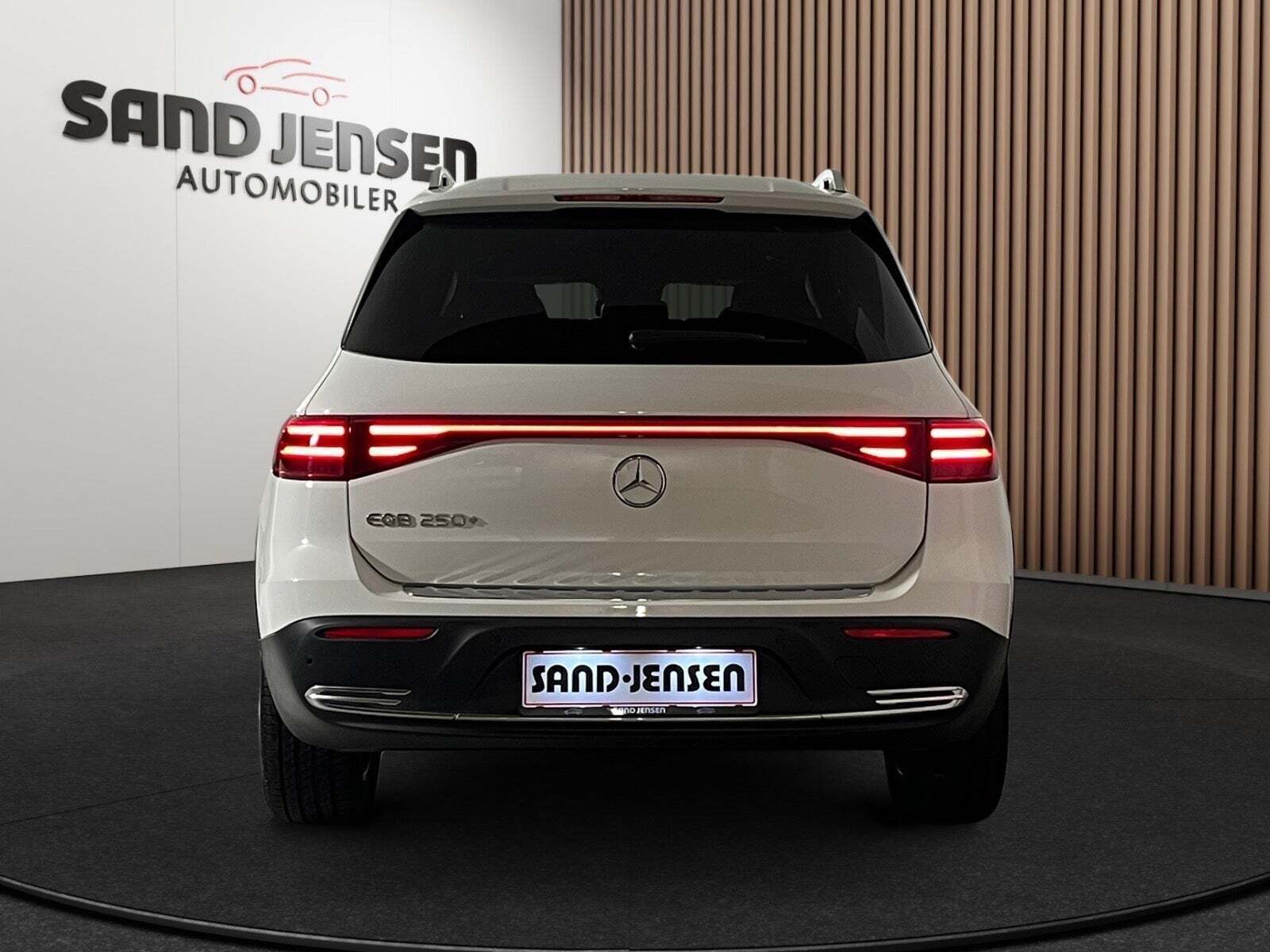 Mercedes EQB250+ Progressive