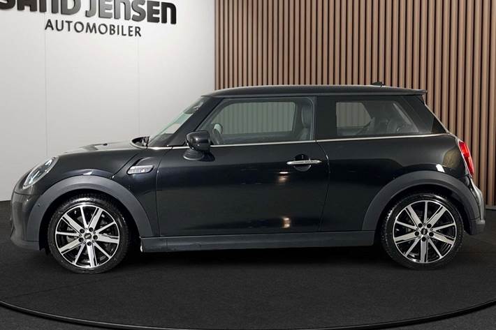Sort Mini Cooper S fra 2024