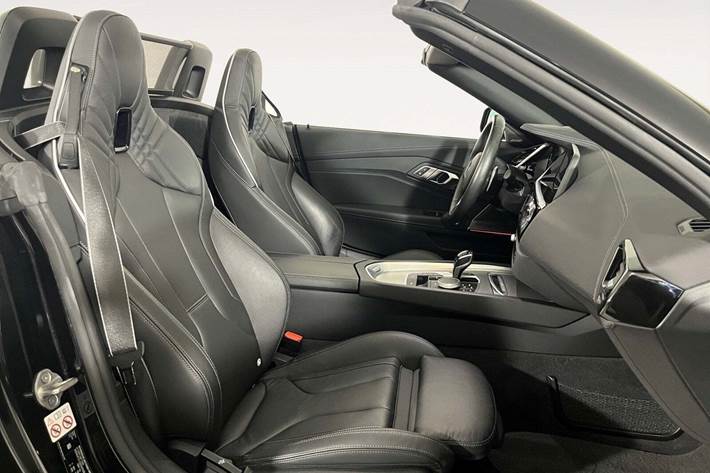 Sort BMW Z4 fra 2020