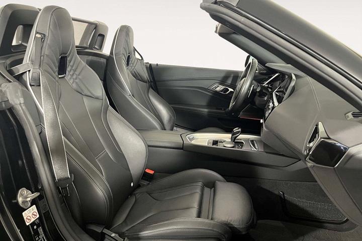 Sort BMW Z4 fra 2020