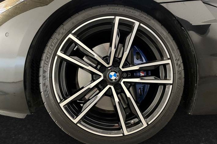 Sort BMW Z4 fra 2020