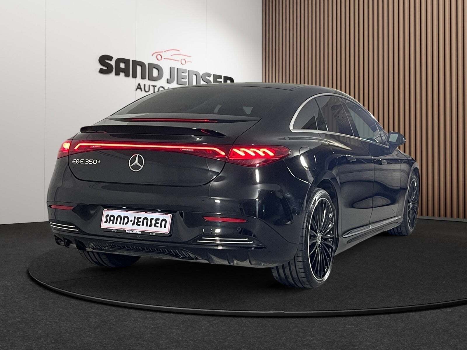 Mercedes EQE350+ AMG Line