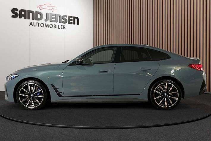 Grøn BMW i4 fra 2025