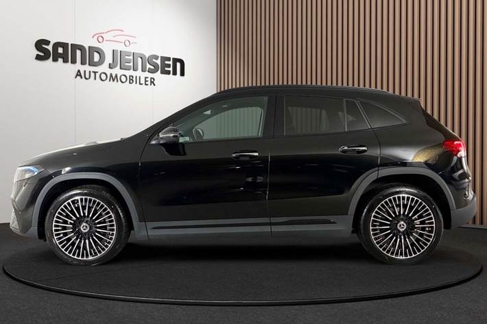 Sort Mercedes EQA250 fra 2024