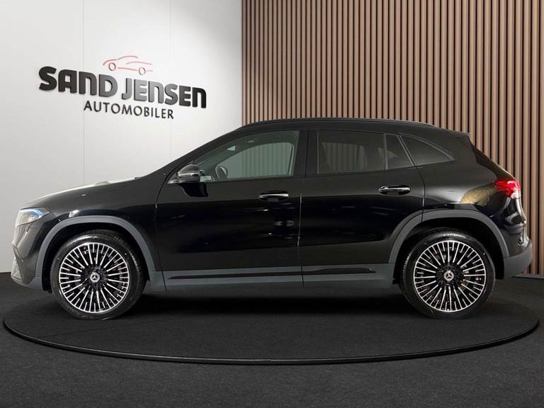 Mercedes EQA250 AMG Line Van